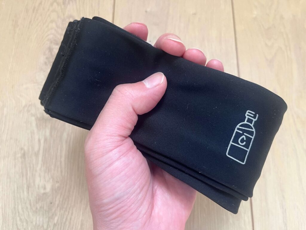 ランニングポーチ　たたむ