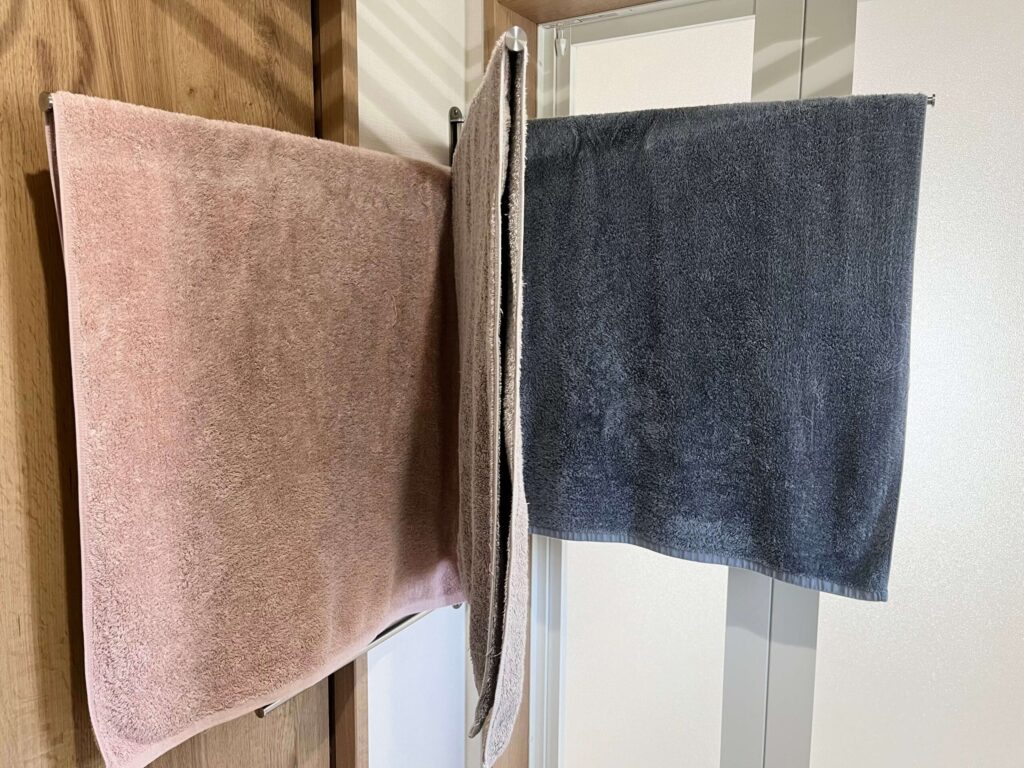 BROGRUNDタオルハンガー バスタオル3枚