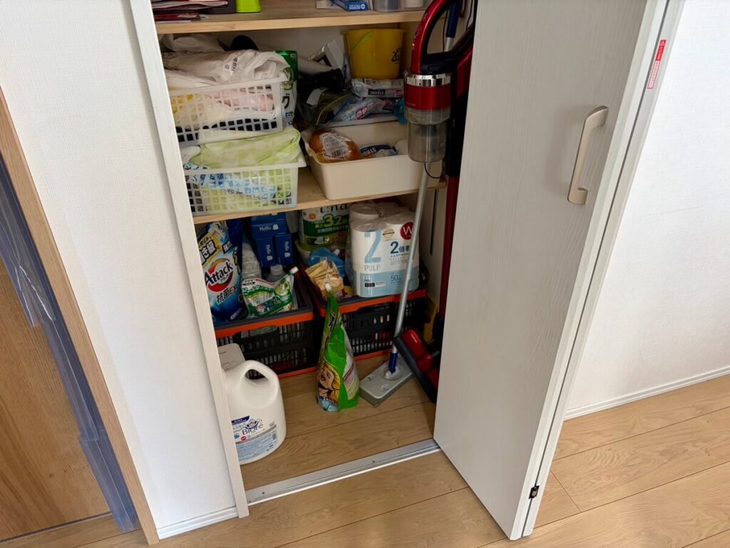 パントリー　ぎゅうぎゅう
