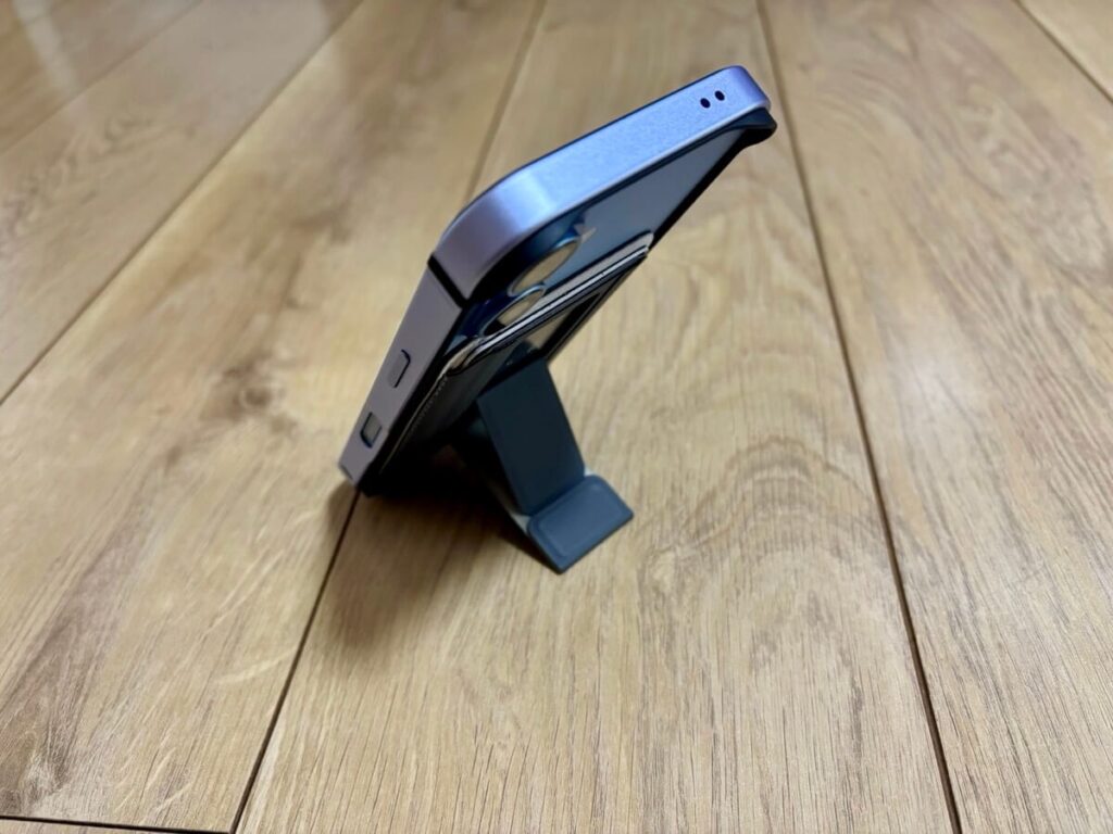 UGREENカードスタンド