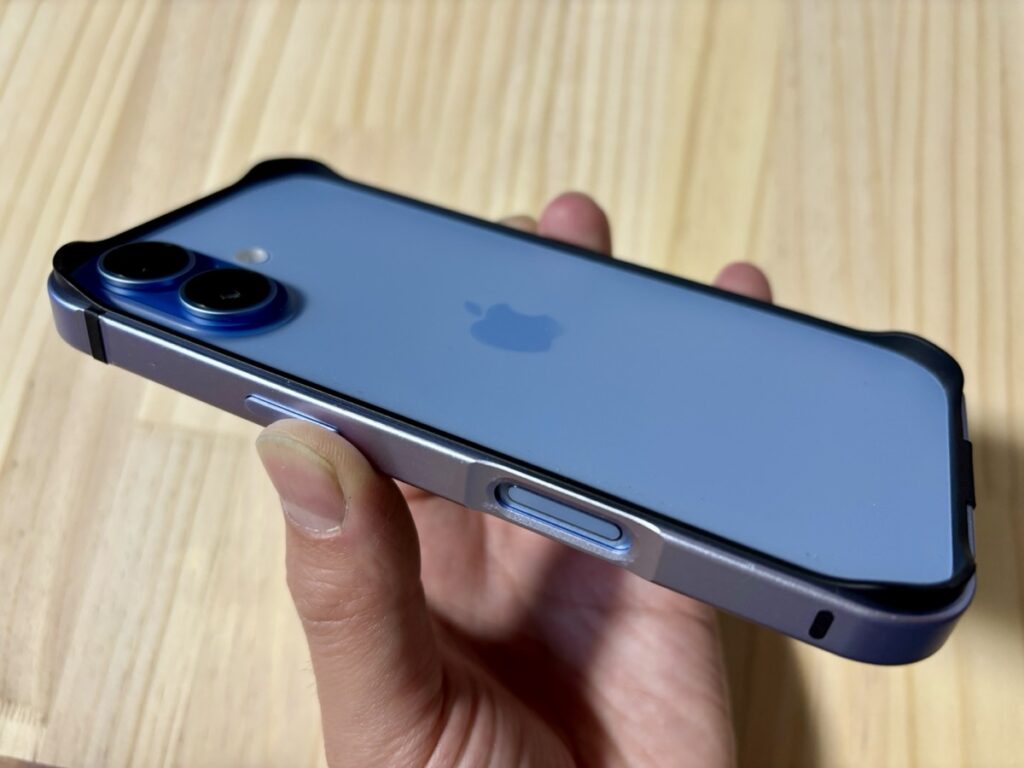 バンパーケース