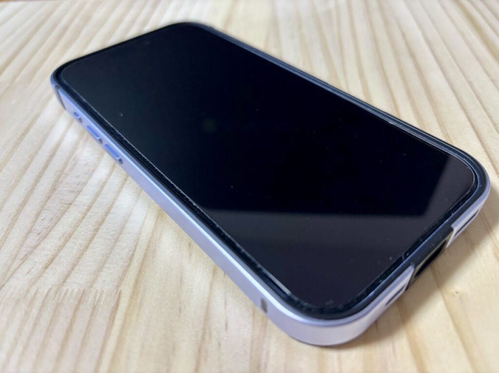 100均 ガラスフィルム